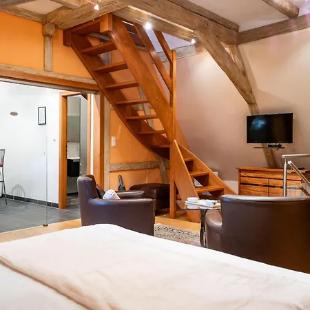 Maison Rebleuthof, Charme, Confort Et Authenticite Au Coeur De Riquewihr * Riquewihr