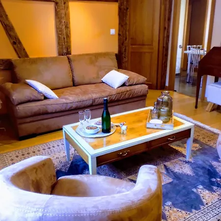 Maison Rebleuthof, Charme, Confort Et Authenticite Au Coeur De Riquewihr * Riquewihr